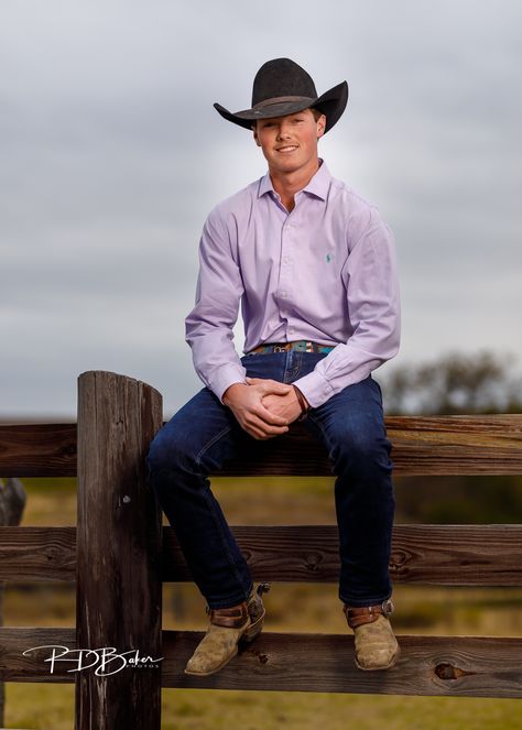 Western Senior Pictures For Guys, Guy Senior Pictures Farm, Senior Picture Ideas Western Guys, Cowboy Graduation Pictures, Unique Senior Picture Ideas For Guys Outdoor, Western Senior Picture Ideas For Guys, Cowboy Senior Pictures Guys, Cowboy Photoshoot Men, Country Senior Pictures For Guys