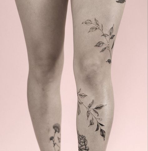 Tough Female Tattoos, Leaf Knee Tattoos Women, Leg Leaf Wrap Tattoo, Leg Plant Tattoos Women, Flower Wrap Leg Tattoo, Knee Wrap Tattoos Women, Leaf Vine Wrap Around Tattoo Leg, Floral Knee Wrap Tattoo, Wrap Around Knee Tattoo Women