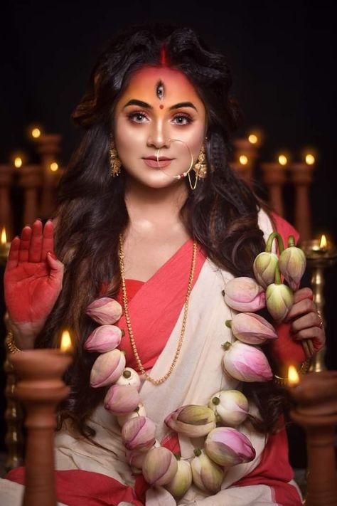 Durga Ma Makeup Look, Devi Makeup Look, Goddess Attire, Photoshoot Portfolio, Kriti Shetty, Ma Kali, Divine Feminine Goddess, Goddess Makeup, Simple Mehendi Designs