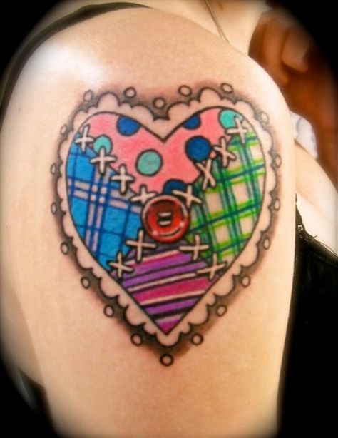 patch tattoo. Quilt Tattoo, Tattoo Patchwork, Sewing Tattoos, Candy Tattoo, Heart Inspiration, Flannel Pattern, Tattoo Heart, Patchwork Heart, Intricate Tattoo