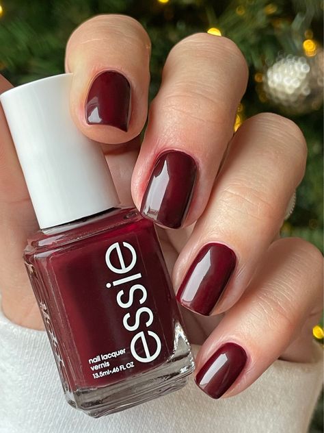 essie Nail Polish - 0.46 fl oz curated on LTK Red Nail Polish Aesthetic, Best Red Nail Polish, Essie Red Nail Polish, Cranberry Nails, Pink Christmas Nail, Nails For 2023, Pink Christmas Nails, Makeup Suggestions, Classy Minimalist