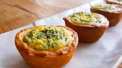 Easy Mini Quiche, Cresant Rolls, Mini Quiche Recipe, Crescent Roll Bake, Quiche Bites, Breakfast For One, Crescent Roll Crust, Mini Quiche Recipes, Low Carb Quiche