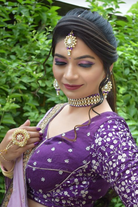 Marriage Hairstyles, Stayl Girl, Traditional Hairstyles, South Indian Wedding Saree, Hair Stayl, Hair Style On Saree, Engagement Hairstyles, Traditional Hairstyle, Post Photo