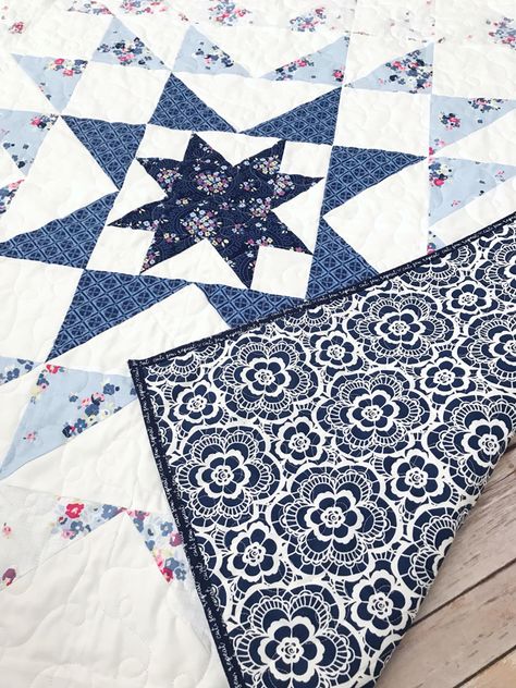 Blue And White Quilt Patterns Free, Scrappy Blue Quilts, Blue Star Quilt Pattern, Easy Blue And White Quilts, Delft Blue Quilt Patterns, Modern Quilt Blocks, Half Square Triangle Quilts, Pretty Quilt, Quilt Block Pattern