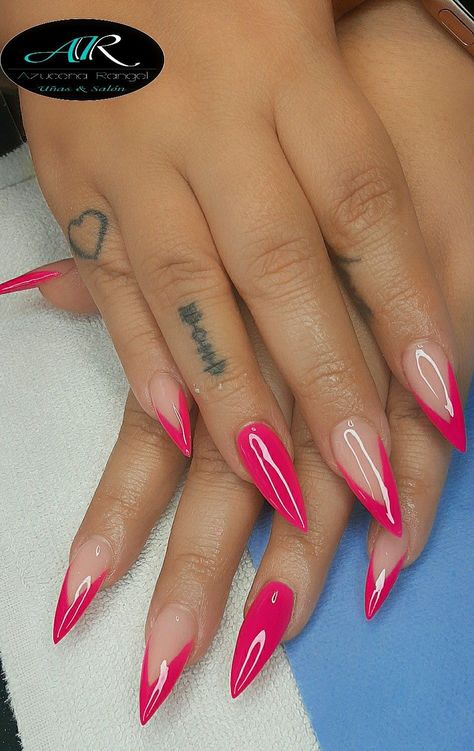 Elegant Touch Nails, Nails Elegant, Stiletto Nails Designs, Almond Nails Designs, Pink Acrylic, Pink Acrylic Nails, Neon Nails, Elegant Nails, Coffin Nails Designs