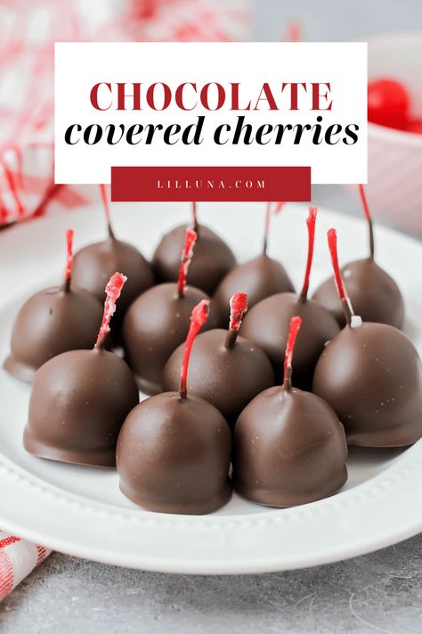 Sweet homemade chocolate covered cherries are just like you buy them in the box! Enjoy these sweet treats all year long. #chocolatecoveredcherries #chocolatecovered #cherries #homemadechocolatecoveredcherries #chocolateandcherries Best Fondant Recipe, Dipped Cherries, Chocolate Covered Cherries Recipe, Alcohol Chocolate, White Chocolate Cherry, Chocolate Clusters, Fondant Recipe, Chocolate Covered Fruit, Chocolate Covered Treats