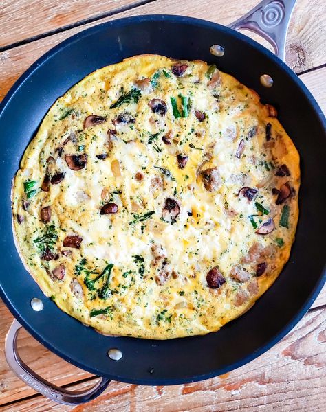 Chicken Sausage Frittata, Stovetop Frittata, Fritata Recipe, Sausage Frittata, Gluten Free Casserole, Zucchini Frittata, Easy Frittata, Chicken Sausage, Breakfast Meal Prep