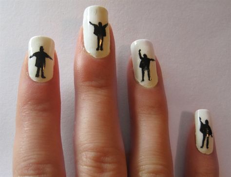 Best nails ever! Beatles Nail Art, Beatles Nails, Beatles Wedding, Beatles Party, Polish Tattoos, Character Nails, The Beatles Help, Real Music, Polish Ideas