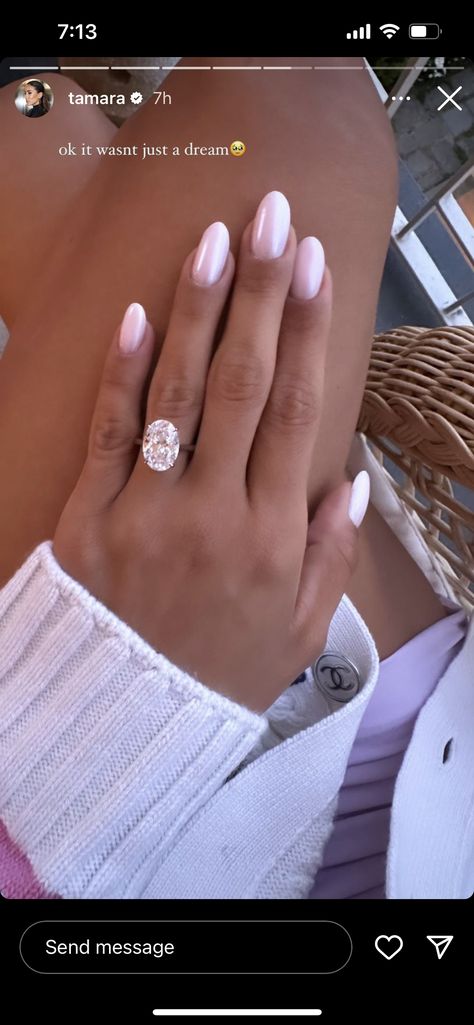 Celeb Wedding Rings, Emma Macdonald Engagement Ring, Wedding Ring Nails, Emma Mcdonald Ring, 4ct Diamond Ring, Big Oval Wedding Rings, Engagement Rings Huge, Huge Engagement Rings, Huge Diamond Rings