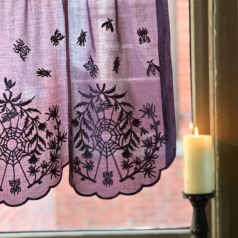 Gothic Bedding and Home Decor - Dark Glamor by Sin in Linen Whismgothic Room Decor, Folky Home Decor, Witchy Victorian Decor, Goth Vintage Decor, Purple Autumn Decor, Whimsical Goth Kitchen, Purple Goth Decor, Witchy Themed Bedroom, Soft Goth Decor