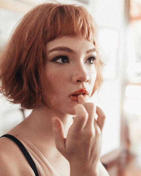 Short Ginger Hair With Bangs, Short Copper Hair, Baby Bangs Long Hair, Red Hair With Bangs, Baby Bangs, Short Bangs, Diamond Face, Strawberry Blonde Hair, Awesome Hair