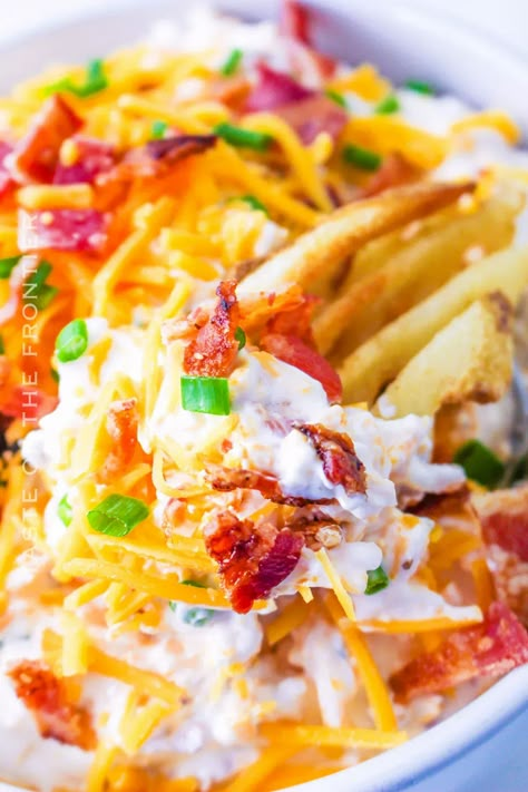 The Best Loaded Baked Potato Dip recipe that combines sharp cheddar cheese, crispy bacon, and creamy sour cream to make a creamy, dip. Loaded Potato Dip Cream Cheese, Loaded Potato Chip Dip, Loaded Baked Potato Dip Crockpot, Loaded Baked Potato Dip Cold, Baked Potato Dip Recipe, Loaded Potato Dip, Best Loaded Baked Potato, Loaded Baked Potato Dip, Finger Foods Appetizer Recipes