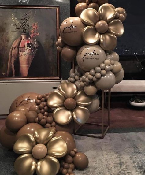 Glitz And Glam Party Theme, Balloon Sculptures Diy, Birthday Decorations Ideas, Birthday Decor Ideas, Balloons Galore, Deco Ballon, Party Decor Ideas, Balloon Crafts, Diy Balloon Decorations