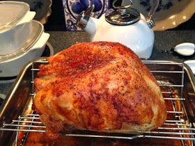 Rita's Recipes: The Juciest Turkey Breast Chicken In Oven, Turkey In The Oven, Rita Recipe, Nuwave Oven Recipes, Convection Oven Recipes, Cooking Turkey Breast, Slow Cooker Turkey Breast, Family Supper, Oven Roasted Turkey