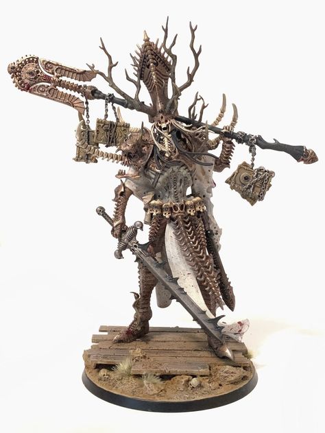 Laura on Twitter: "The Great Necromancer! There’s still a few more details I might pick out over the next few days, but I’m pretty happy with how he’s turned out! https://t.co/wAJIXuntWi" / Twitter Ossiarch Bonereapers, Warhammer Vampire Counts, Tomb Kings, Warhammer Figures, Warhammer Aos, Dnd Miniatures, Warhammer Models, Warhammer Art, Miniature Wargaming