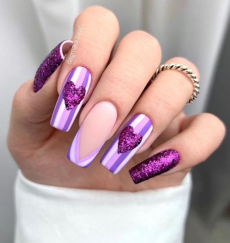 Valentines Purple Nails, Valentines Day Nails Purple, Purple Valentines Day Nails, Neon Purple Nails, Purple Nail Ideas, Lily Nails, Valentines Day Nail Art, Purple Valentine, Valentines Day Nail