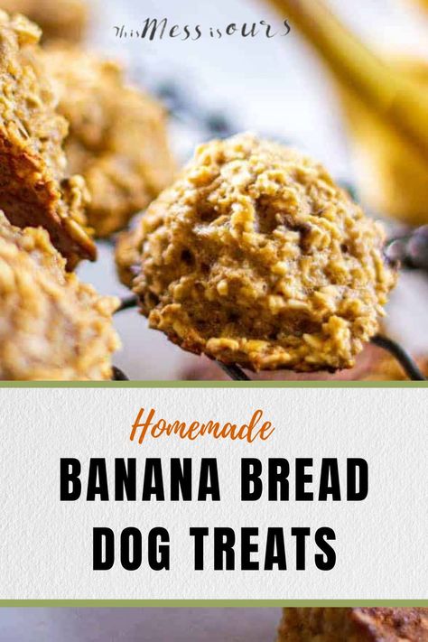 Banana Bread Recipe For Dogs, Soft Dog Biscuit Recipes, Banana Bread Dog Treats, Banana Cookies For Dogs, Banana Muffins For Dogs, Dog Treats For Picky Dogs, Dog Treat With Banana, Banana Recipes For Dogs, Dog Treats Homemade With Banana