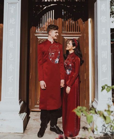 Ao Dai Wedding Couple, Red Ao Dai Wedding, Vietnamese Wedding Photography, Ao Dai Red, Vietnamese Wedding Ao Dai, Red Ao Dai, Vietnamese Wedding Dress, Qipao Wedding, Traditional Chinese Wedding