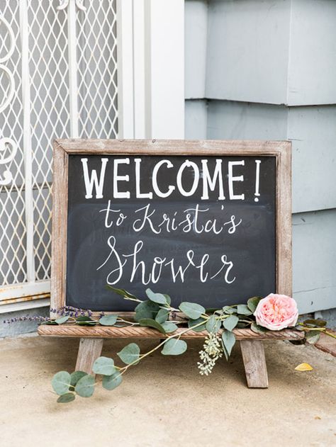 Garden Party Bridal Shower, Garden Bridal Showers, Bridal Tea, Shower Inspiration, Tea Party Bridal Shower, Bridal Shower Brunch, Rustic Bridal, Shower Bebe, Tea Party Garden