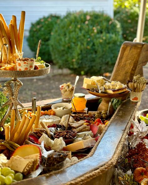 Charcuterie boards come in many shapes and sizes ~ this huge selection was arranged and served inside a handmade viking ship. Made by the father of the groom as a wedding gift, it was a labor of love to put together. My bonus daughter and son in law had a renaissance wedding and the viking ship was perfect!!! So very creative and beautiful, the ship helped sail the couple right into married life. For charcuterie boards and accessories, head to the website or Amazon store in my bio. Be cre... Viking Dinner Party, Viking Dishes, Vikings Buffet Restaurant, Viking Boat Aesthetic, Viking Meat Ship, Bonus Daughter, Daughter And Son, Father Of The Groom, Viking Ship