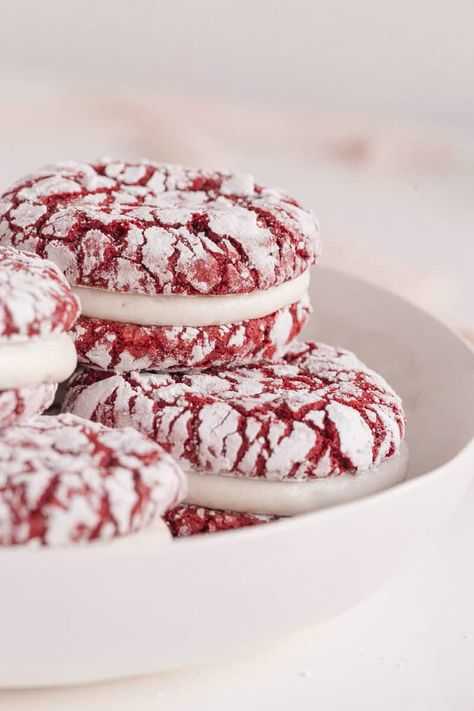 Red Velvet Whoopie Pies made with cake mix. And the perfect small batch cream cheese frosting filling. Makes 8 completed sandwiches. Red velvet cream cheese cookie sandwich. This is a delicious and fun recipe that’s easy to make. Amanda Wilens #cakemixcookies #cookiesandwiches #redvelvetsandwichcookies #creamcheesefrosting Cake Mix Whoopie Pies, Velvet Desserts, Red Velvet Sandwich Cookies, Red Velvet Whoopie Pies, Valentines Recipes Desserts, Cookie Sandwich, Red Velvet Cake Mix, Whoopie Pie, Red Velvet Cookies