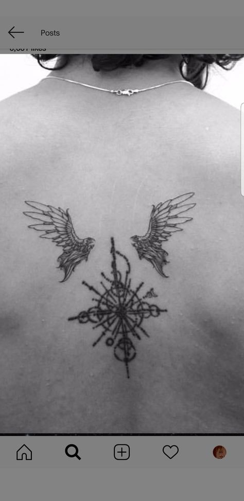 Taylor Giavasis Tattoo, Taylor Giavasis, Tattoo Beautiful, Accessory Inspo, Back Tattoos, Tattoo Inspo, Tattoo Idea, Compass Tattoo, Back Tattoo