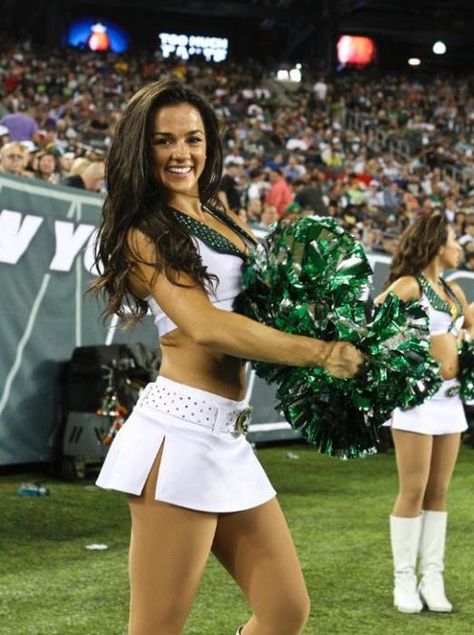 Jets Cheerleaders, Cheerleading Photos, Cute Cheer Pictures, Cute Cheerleaders, Cheerleader Costume, Football Cheerleaders, Pom Pom Girl, Cheerleader Girl, Cheer Girl