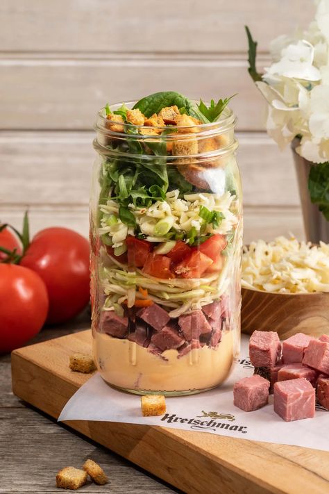 Pastrami Reuben Salad in a Jar | Kretschmar Reuben Salad, Mason Jar Meal Prep, Woodland Trail, Mason Jar Recipe, Bread Salad, Mason Jar Meals, Salad In A Jar, Coleslaw Mix, Meals In A Jar