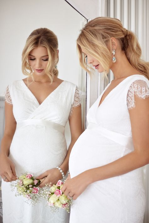 Maternity Bridal Dress, Shift Wedding Dress, Pregnant Bride, Maternity Wedding, Tiffany Rose, Boho Styl, Pregnant Wedding, Pregnant Wedding Dress, Pregnant Celebrities