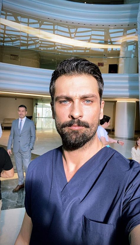 Dr Ali, Istanbul Turkey Photography, Beard Styles Short, Male Doctor, Medical Student Motivation, Marriage Material, Medical School Inspiration, Turkish Men, Italy Aesthetic