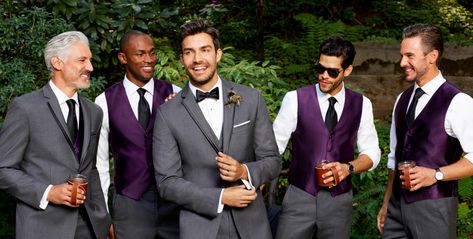 There’s no hard and fast rule that says you have to perfectly match your groomsmen. Use these ideas to personalize your wedding day style and stand out as the groom. Purple Tuxedo Wedding, Grey Tuxedo Wedding, Grey Groomsmen, Purple Tuxedo, Beach Wedding Groomsmen, Purple Wedding Decorations, Wedding Procession, Groomsmen Grey, Grey Tuxedo