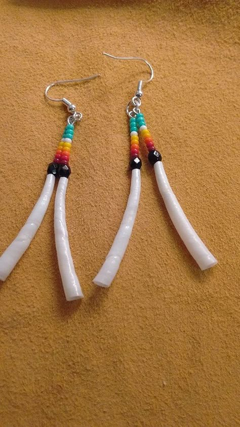 Native American Dentalium Earrings, Dentilium Earrings, Dentalium Shell Earrings, Dentallium Earrings, Dentalium Jewelry, Dentalium Earrings, Metis Beading, Native Earrings, Earring Inspo