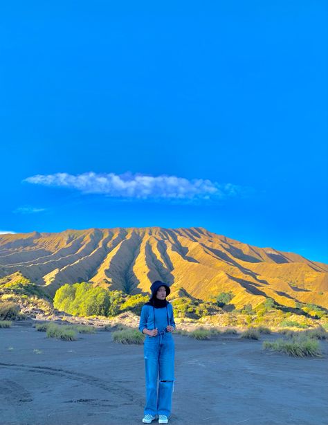 #bromo #ootd Ootd Bromo Mountain, Bromo Mountain, Ootd, Natural Landmarks, Travel, Nature