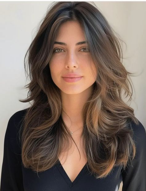 Flicks For Long Hair, Mid Length Layers Haircut, Long Layered Haircuts Side Part, Haircuts For Naturally Wavy Hair Long, Medium Haircuts For Fine Hair, Middle Length Haircut, Ibe Extensions, Wavy Layered Haircuts, Mommy Hairstyles