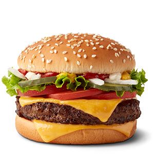 Cheeseburger Mcdonalds, Quarter Pounder With Cheese, Quarter Pounder, High Protein Low Carb Diet, Mcdonald Menu, Burger Menu, Double Cheeseburger, Cheese Burger, Burger And Fries