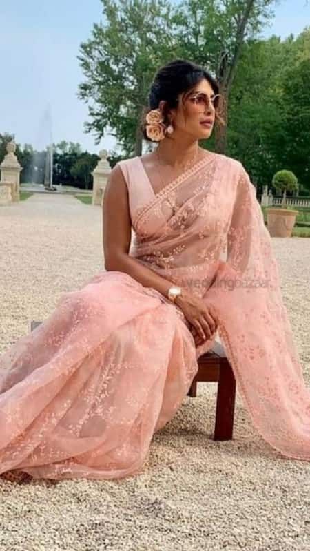 Pink Sari, Sabyasachi Sarees, Sari Design, Fancy Sarees Party Wear, Modern Saree, Bollywood Outfits, Indian Look, Long Dress Design, Indian Fashion Saree