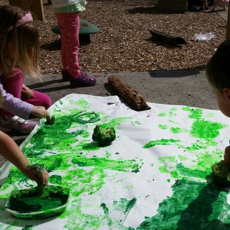 Painting with broccoli Broccoli, Preschool