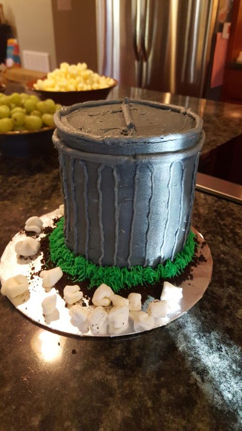 Garbage can cake for Garbage Theme Birthday party! Garbage Cake, Garbage Can Cake, Garbage Themed Food, Garbage Theme Party, Garbage Truck Birthday Party Food, Trash Party, Boys 1st Birthday Cake, Cake In A Can, Truck Cakes