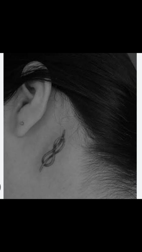 Culpa Mia Tattoo Meaning, Figure Eight Knot Tattoo, Eight Knot Tattoo, 8 Knot Tattoo, Neck Back Tattoo, Tattoos Behind The Ear, Rope Tattoo, Behind Ear Tattoos, Cowgirl Tattoos