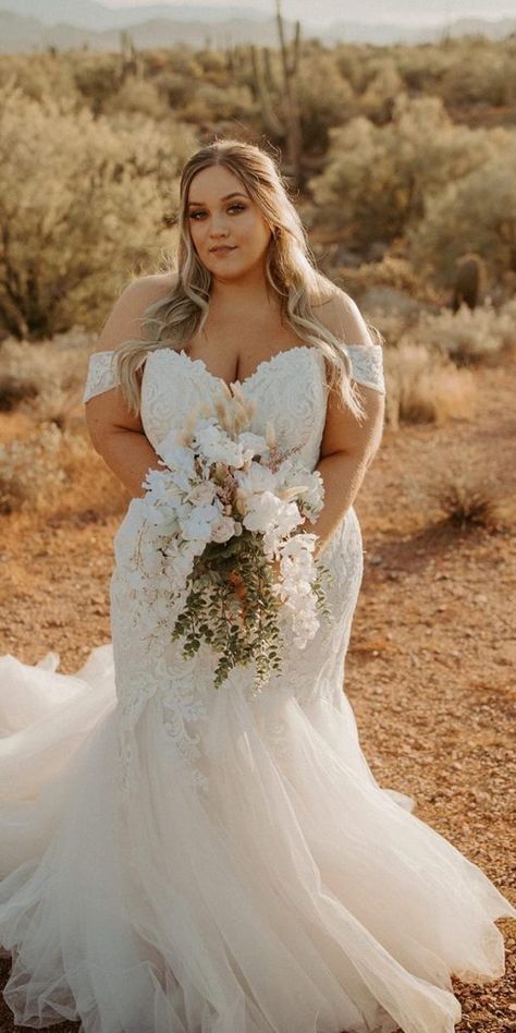 Lace Plus Size Wedding Dresses ★ #bridalgown #weddingdress Plus Size Wedding Dresses With Sleeves, Curvy Wedding Dress, Plus Wedding Dresses, Stella York Wedding Dress, Plus Size Wedding Dresses, Plus Size Wedding Gowns, Wedding Dress Guide, Sheath Wedding, Kleinfeld Bridal