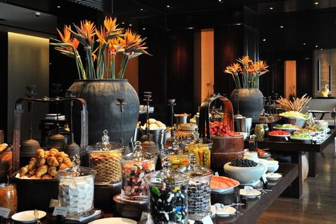 Puli Hotel Shanghai, Restaurant Remodel, Buffet Stations, Hotel Buffet, Best Buffet, Raw Bar, Home Bar Sets, Buffet Decor, Symbol Of Hope