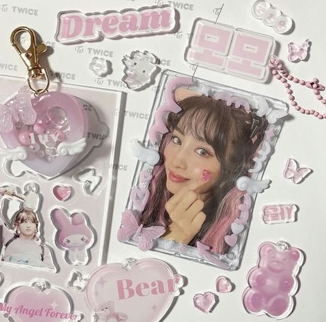 from : ig : peach.prince_1996 Pink Momo Twice, Cute Kpop Stickers, Momo Sticker, Twice Photocard, Polco Stickers, Top Decor Ideas, Kpop Deco, Toploader Deco, Kpop Stickers