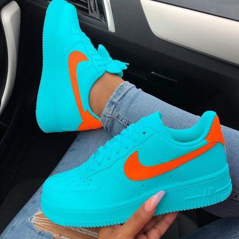 NEW KOMPA 2018   Dj Rex Ft Tamaryo Prod - I Dont Wanna Know (Kompa Remix) by $apFerg Blue And Orange Shoes, Sneaker Outfits, Sneaker Trend, Nike Shoes Air Force, Jordan Shoes Girls, Custom Nike Shoes, Shoes Sneakers Jordans, Nike Air Shoes, Orange Shoes