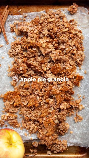 Tati | Healthful Blondie on Instagram: "HOMEMADE APPLE PIE GRANOLA 🍎 recipe below @healthfulblondie! It’s naturally sweetened with maple syrup and loaded with fresh apple chunks. #recipe 🍎🍏 - 2 ½ cups old fashion rolled oats, gluten-free if needed - ½ cup walnuts, chopped - 1 ½ tsp ground cinnamon - ¼ tsp ground nutmeg - salt - ⅔ cup red apple (about 1 red apple – I love Honeycrisp), peeled, cored, and cut into 1/4 inch cubes - melted coconut oil - real maple syrup, or honey - 1 tsp pure vani Apple Pie Granola, Healthy Apple Pie, Cinnamon Granola, Granola Recipe, Homemade Apple Pies, Healthy Apple, Granola Recipes, Ground Nutmeg, Fresh Apples