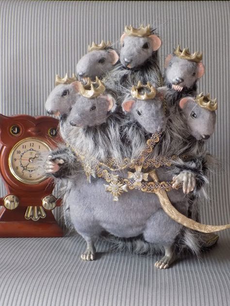 Yelena Hall: (Focuspokus) Seven Headed Rat King Art Doll Horror Creature Art, Halloween Character Ideas, Nutcracker Art, Rat Queens, Horror Dolls, Rat King, Goth Horror, Mouse King, Pokemon Backgrounds