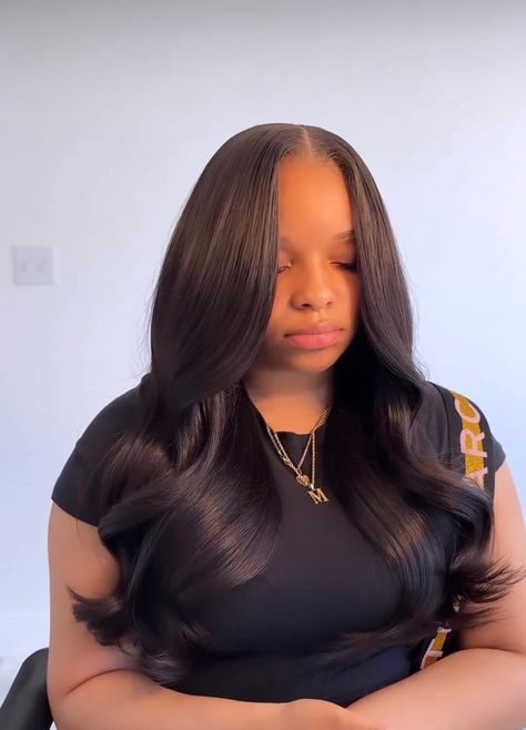 Wavy Leave Out, Loose Curl Sew In, Traditional Sew In With Leave Out, Sew In Weave With Leave Out, Leave Out, Amelia Monet, Black Hair Inspiration, Sew In Hairstyles, Curly Weave Hairstyles