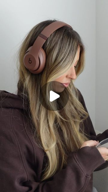 Allie Marie Digital on Instagram: "The most aesthetic headphones ever. This color is everything 🤎 @beatsbydre x @kimkardashian in Earth. Amazon is having a deal right now with @apple Care, I linked them in my storefront! What color is your fav?? 
•
•
#beatsxkim #beats #beatsbydre #amazonfind #amazondeals #unboxing #aesthetic #neutralstyle #brownaesthetic #headphones #kimkardashian #asmrcommunity #asmrrelax #techreview" Beats Studio Pro Aesthetic, Beats Headphones Aesthetic, Unboxing Aesthetic, Aesthetic Headphones, Headphones Aesthetic, Beats By Dre, Brown Aesthetic, Neutral Fashion, Amazon Deals