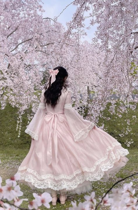 Princesscore Pfp, Pink Princess Aesthetic Outfit, Soft Pink Princess Aesthetic, Princess School Aesthetic, Pink Princess Aesthetic Dress, Soft Pink Aesthetic Outfits, Pretty Princess Aesthetic, Korean Ball Gown, Princess Core Aesthetic Outfit