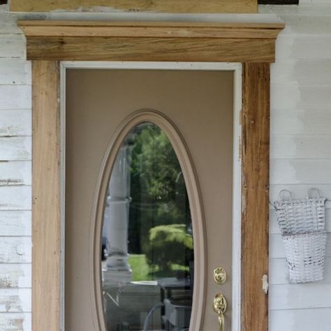 Exterior Door Trim Adds Curb Appeal Curb Appeal Porch, Replace Exterior Door, Exterior Door Frame, Exterior Door Trim, Mobile Home Doors, Door Frame Molding, Front Door Trim, Front Door Makeover, Door Farmhouse