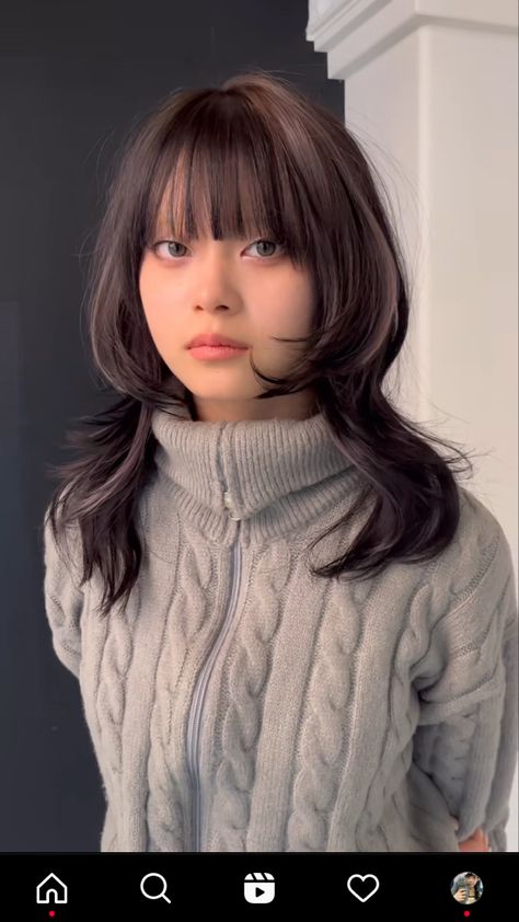 Hime Haircut, Jellyfish Haircut, Black Hair Tips, Haircut Ideas Trendy, Japanese Haircut, Hime Cut, Hairstyle Ideas Easy, Long Hairstyle, Asian Short Hair